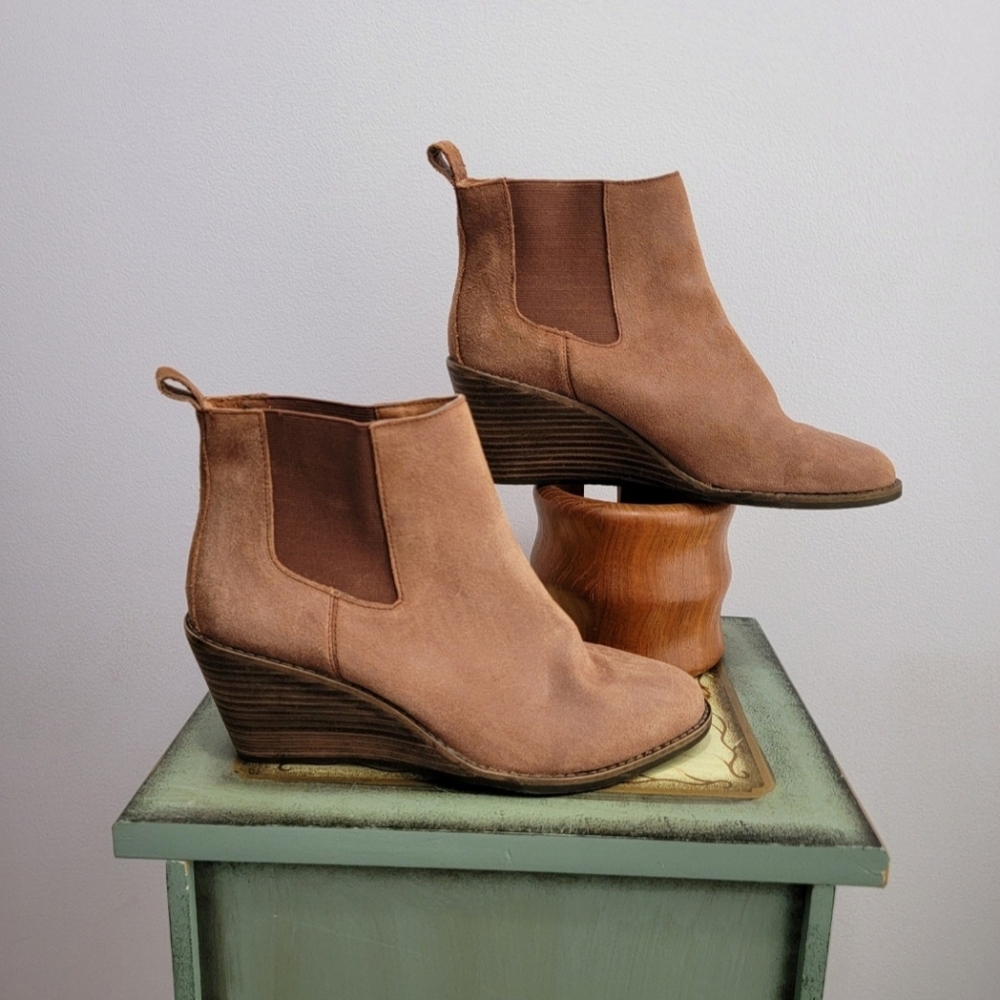 Lucky Brand Pallet Cocoa Brown Wedge Ankle Booties Size 7.5 - Picture 3 of 9